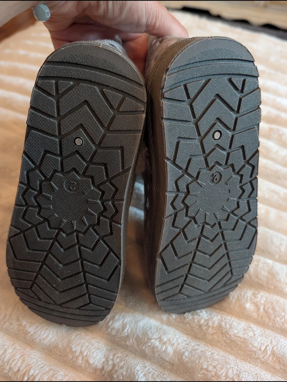 Cozy Kids Gray Faux-Fur Winter Boots with Metallic Flower Detail